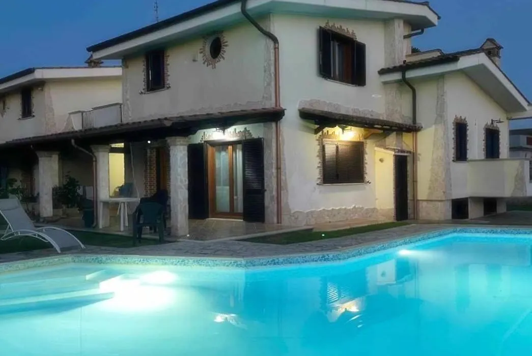 Luxury B&B Resort-1